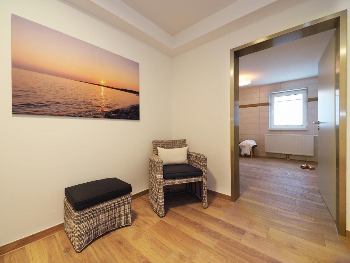 Appartement "Froschkoenig" - Oase Am Haff Garz  Ngoại thất bức ảnh